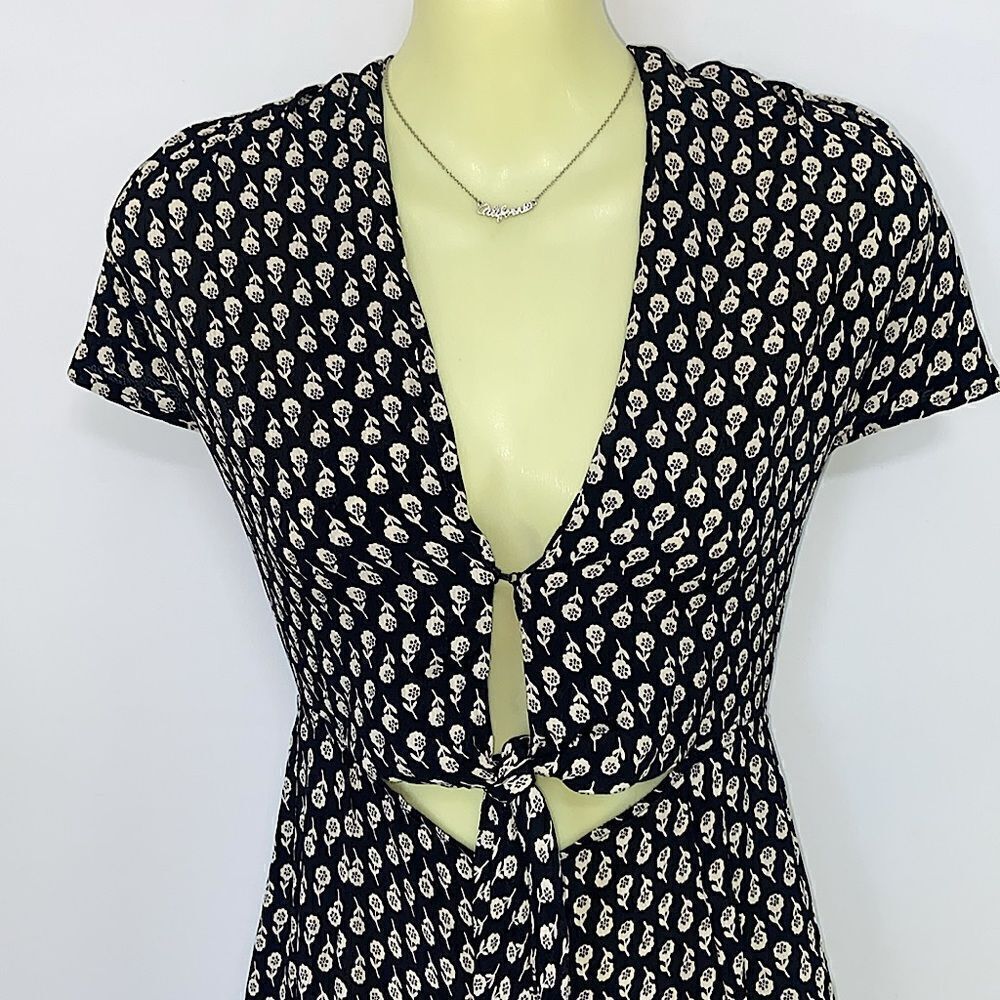 Reformation Romper Black White Viscose NWOT Sz 4 - Picture 3 of 7